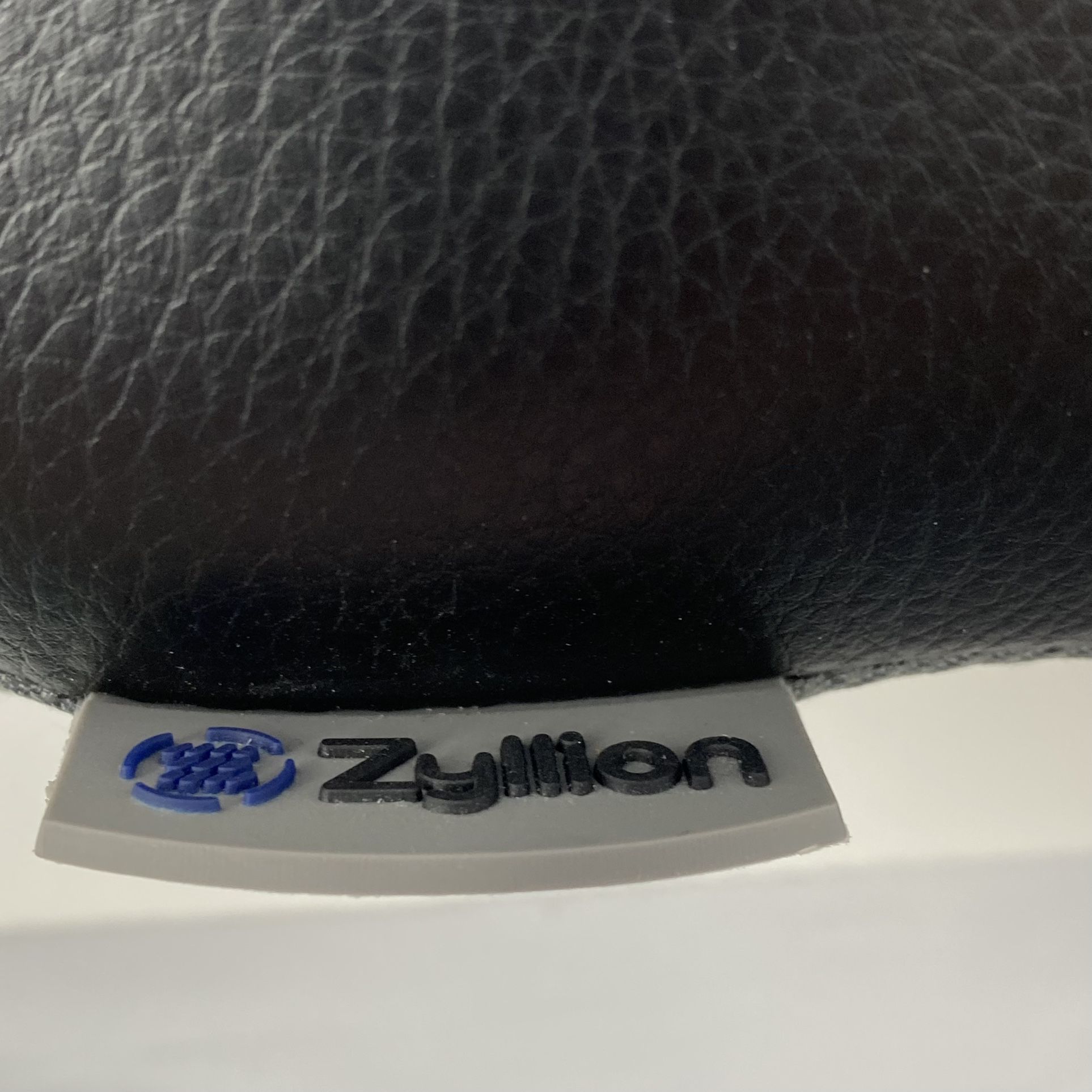 Zyllion ZMA-13 Shiatsu Massage Pillow Massager - 3D Kneading w/ Heat