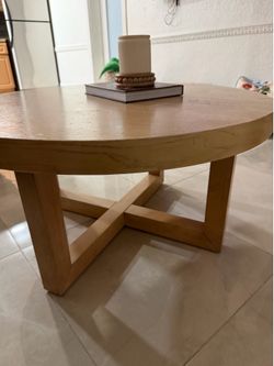 Free coffee table