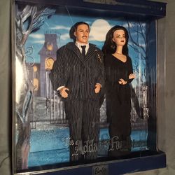 Mattel Addams Family Barbie And Ken 