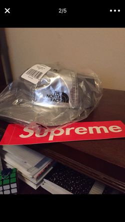 Supreme x The North Face hat 6 panel silver