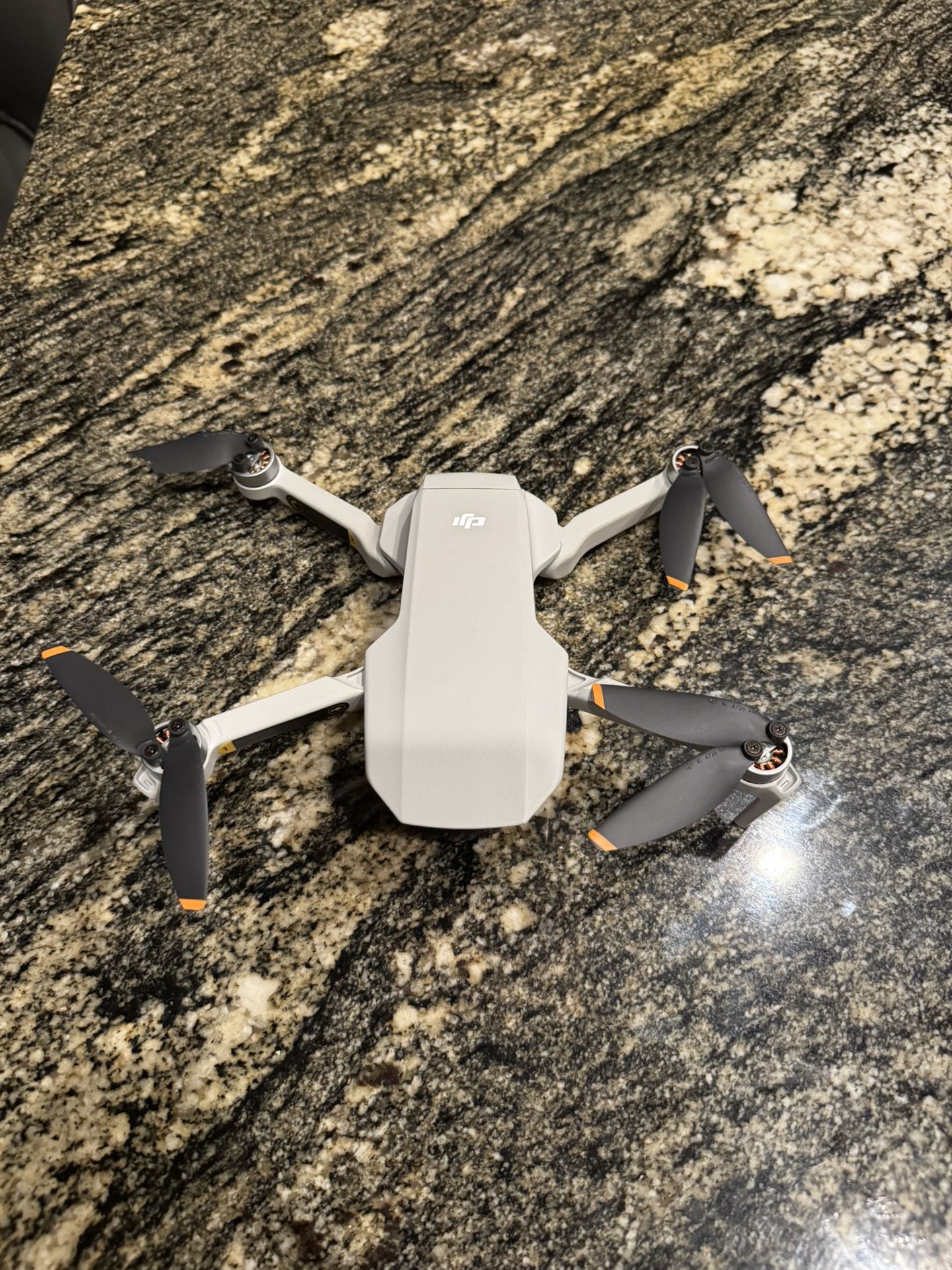 DJI Mini 2 (Broken Gimbal) + Controller, 2 Batteries, Charger, Carrying Case