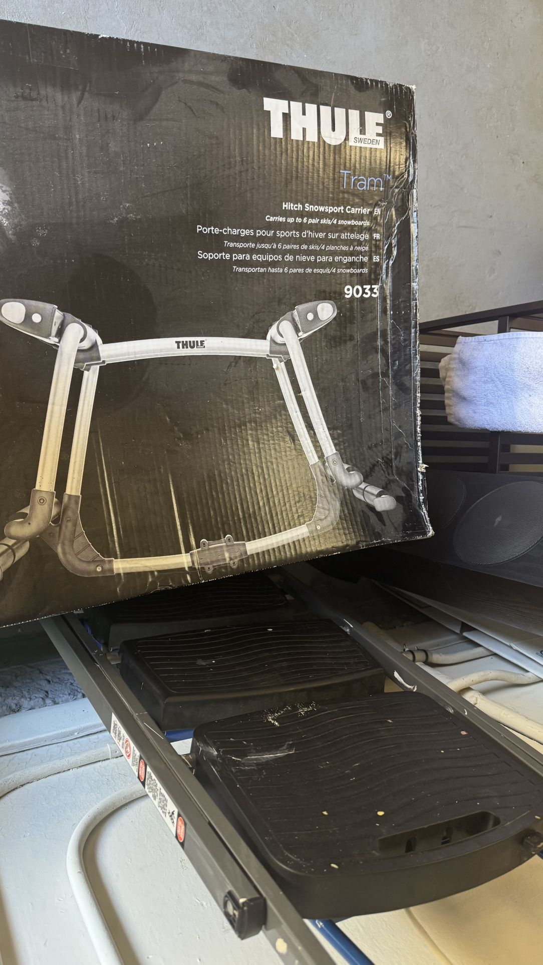 Thule Tram - Hitch Snowsport Carrier