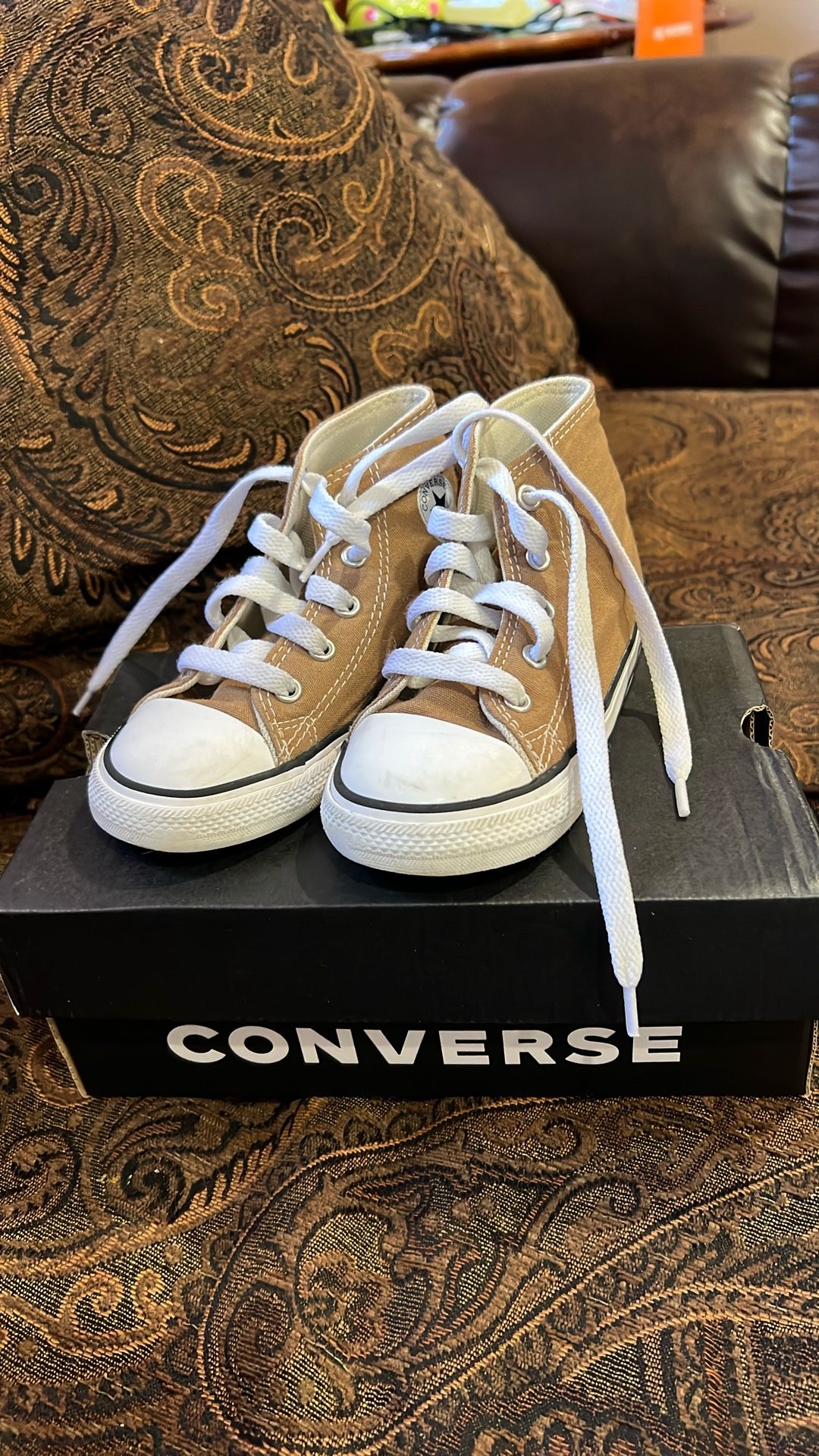Boys Converse Shoes Size 9c