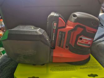 Milwaukee orbital sander