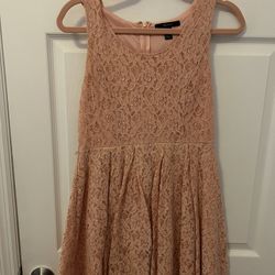 Forever XXI Short Cute Dress - Perfect for Easter - Size: Medium