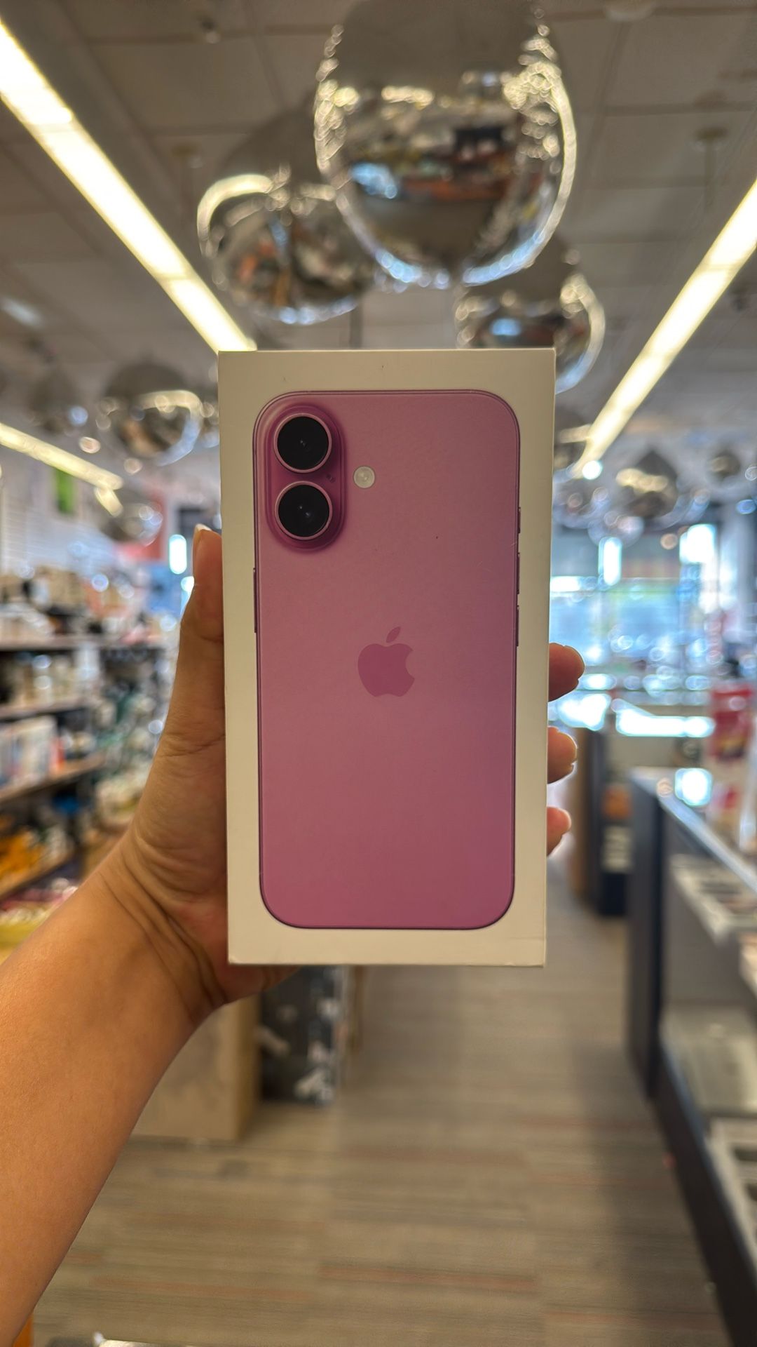 iPhone 16