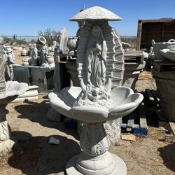 New Fountain Made Out Of Cement Perfect Gift 
