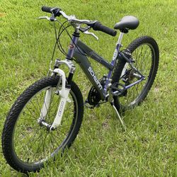 Bike Schwinn  Ranger 24” 21 Speed, Very Good Condition 