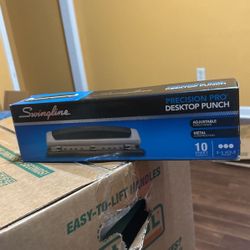 Three ring hole puncher