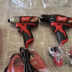 MILWAUKEE M12