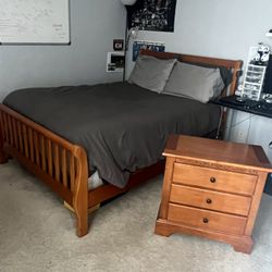 Bedroom Set (Full Size) 