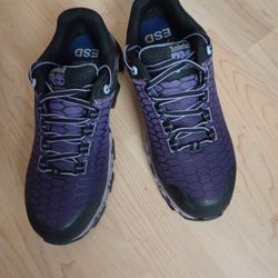 Women's Size 8M Timberland Pro Alloy Toe Shoes