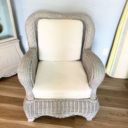 Wicker Chair With Thick Cushions And Arms Comfortable 32 Wide 36 Tall