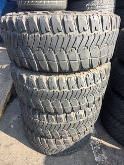 33x12 50 15 tires