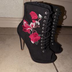 High Heels Size 6