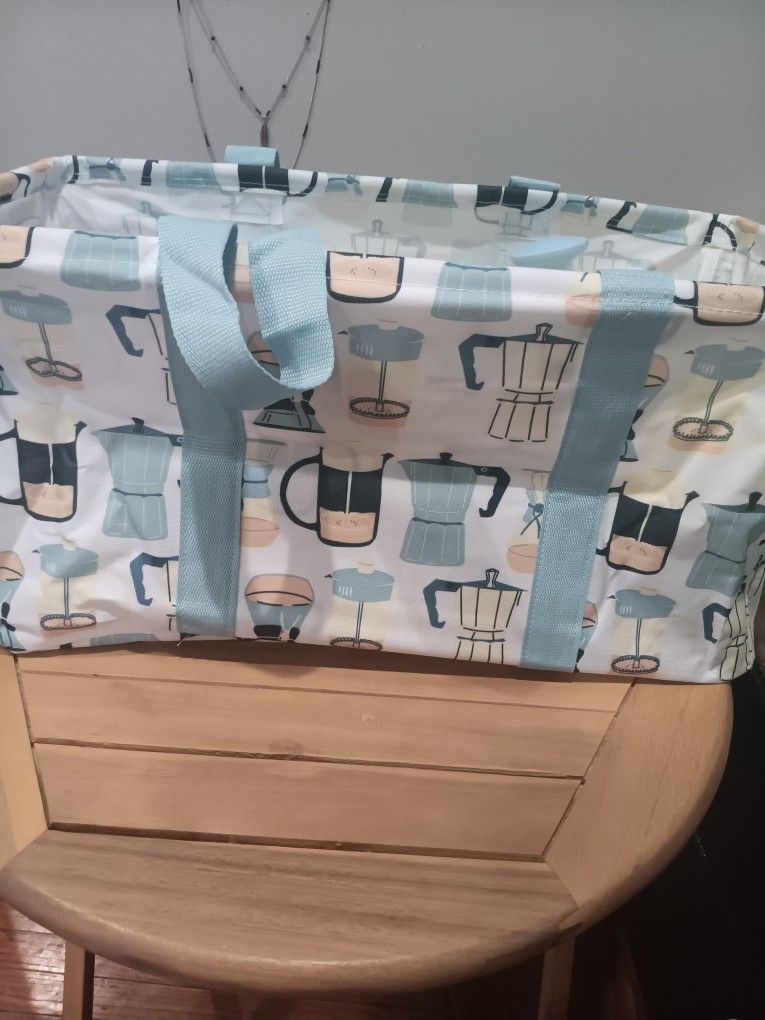 Tote Basket
