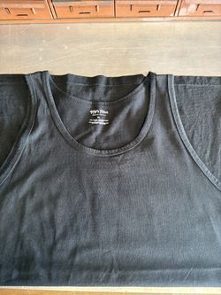 Men’s tank top black size XL Shaka brand