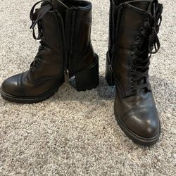 Women’s Boots