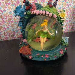 Tinker Bell Disney Snow globe 