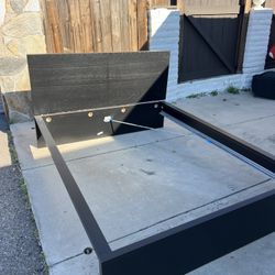 Queen size Bed frame, Includes Slats And Center Beam