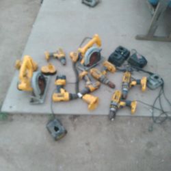 Dewalt Power N Battery Operated Tools80.00$ Get These Others Free Asst Power Tools 