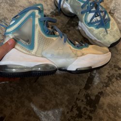 Lebron 19 High Tops Space Jam, SIZE 7