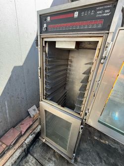 Commercial hot food holding cabinet