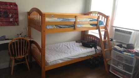 Bunk bed