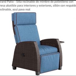 Polyethylene wicker reclining chair with folding table for indoor and outdoor use,
