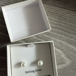 Fresh Water Pearl Stud Sterling Silver Earrings 
