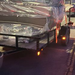 (NEW)MATTRESS BLOWOUT! Brand new mattress sets. Kings, Queens, Fulls