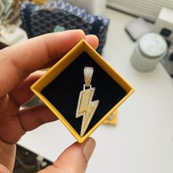 Crystal Diamond Stones Two Tone Silver Gold FLash Necklace