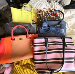 Handbags/Purses