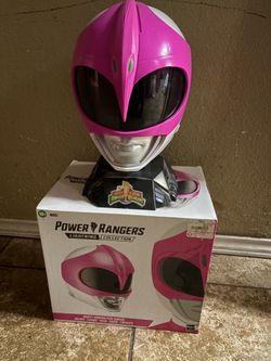 Pink ranger helmet good condition
