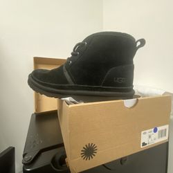 Uggs Size 6