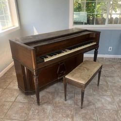 Free Piano