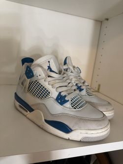 Air Jordan 4 Military Blue Sneakers