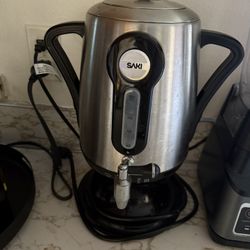 Samovar (kettle, teapot)