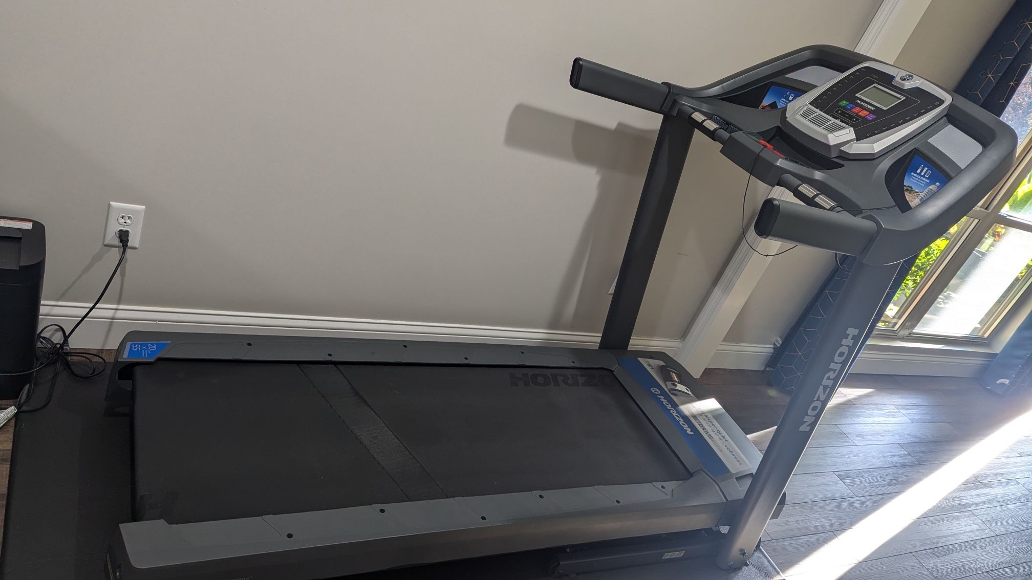 Horizon T101 treadmill