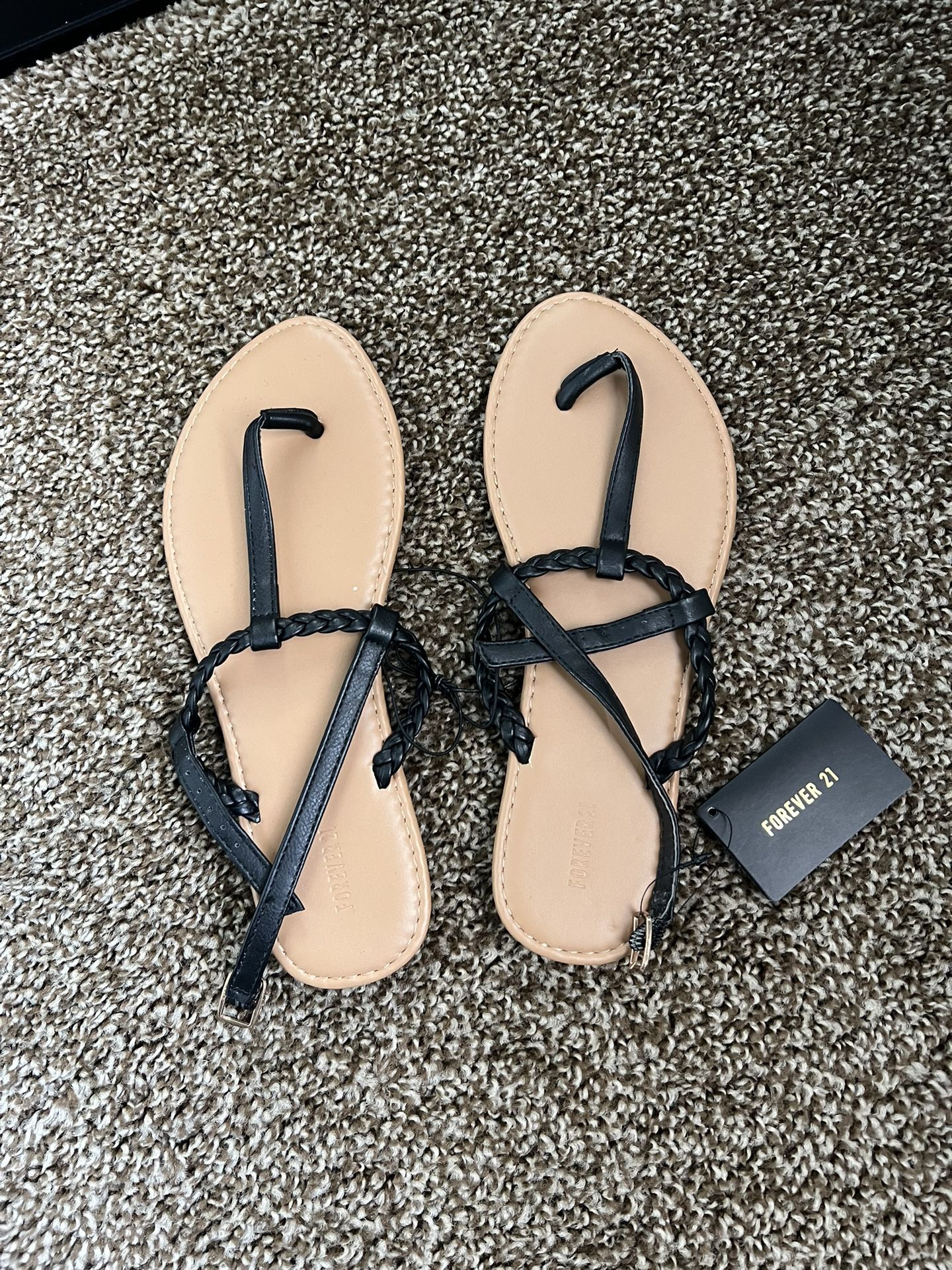 FOREVER 21 SANDALS