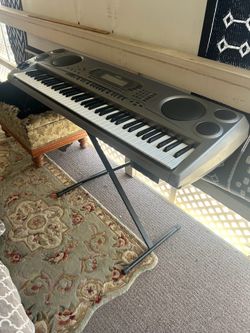 Casio wk-1800 electric keyboard