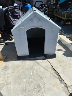 Dog house