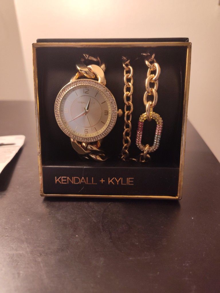 KENDALL + KYLIE Watch And Bracelet