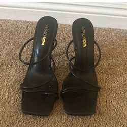 Fashion nova Heels