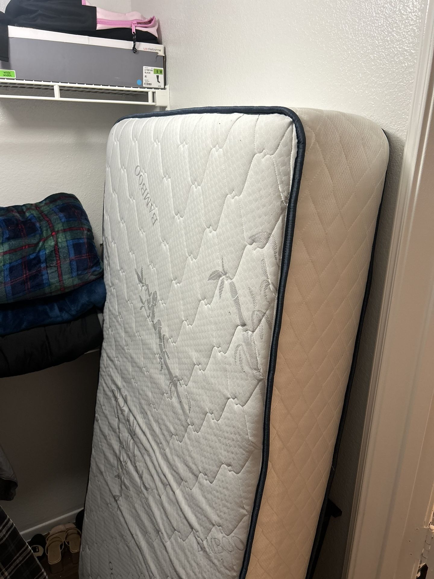 Twin Mattress W Stand