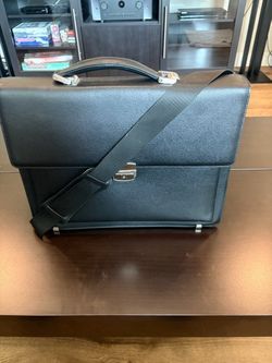 Elegant Genuine Leather Briefcase/Laptop Carrier