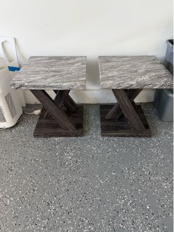LIVING ROOM TABLES