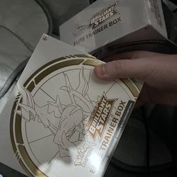 Pokémon Brilliant Stars Sealed Trainer Box 