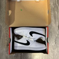 White Nike Court Borough Low Recraft 7y