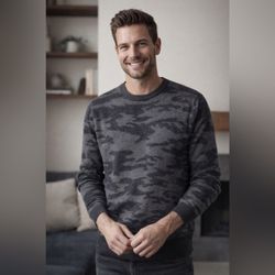 Express Men’s 100% Cotton Gray Camo Sweater – Size Medium